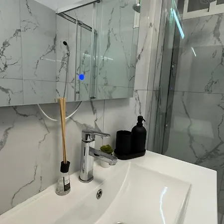 Avenida 52 A 아파트 로스 야노스 데 아리다네