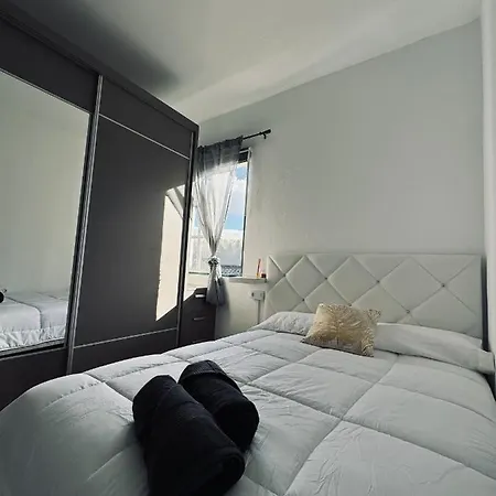 Avenida 52 A 로스 야노스 데 아리다네