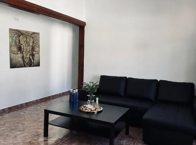 Avenida 52 A Апартаменты *